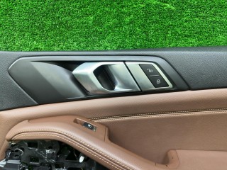 обшивка двери передней правой, ориг. номер 7454714, 51417454714, BMW X5 G05 2018-2023