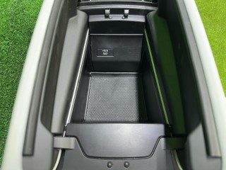 консоль салона, ориг. номер 5A34FD9, BMW X5 G05 2018-2023