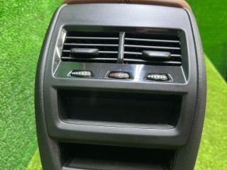 консоль салона, ориг. номер 9495661, BMW X6 G06 [рестайлинг] 2023-2026