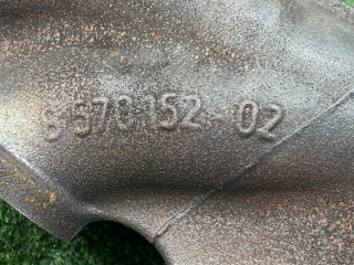 выпускной коллектор, ориг. номер 8570152, 11628570152, BMW 5 G30/G31 2016-2020