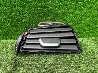 дефлектор обдува салона левый, ориг. номер 64229329545, 9329545, BMW 5 G30/G31 2016-2020