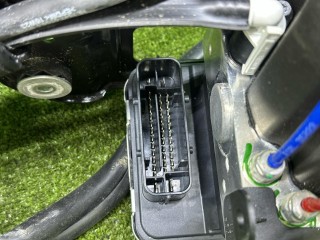 компрессор пневмоподвески, ориг. номер 5A70699, 37205A70699, BMW X6 M F96 [рестайлинг] 2023-2026