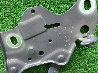 петля капота правая, ориг. номер 7418202, BMW XM G09 2022-2026
