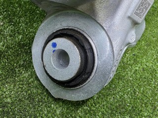 кулак левый, ориг. номер 6898367, BMW 5 G60/G61 2023-2026