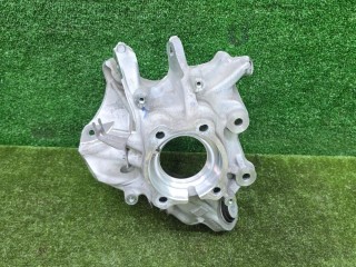 кулак правый, ориг. номер 6898358, BMW 5 G60/G61 2023-2026