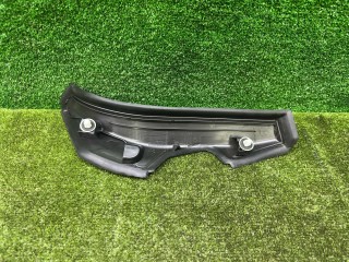водосток крышки багажника левый, ориг. номер 5A01523, 51495A01523, BMW 5 G60/G61 2023-2026