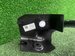 накладка петли багажника правая, ориг. номер 5A01514, BMW 5 G60/G61 2023-2026