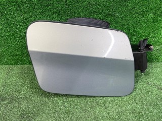 Лючок порта зарядки, ориг. номер 8848544, BMW 5 G60/G61 2023-2026