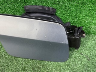 Лючок порта зарядки, ориг. номер 8848544, BMW 5 G60/G61 2023-2026