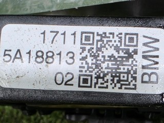 кронштейн (крепление) радиатора, ориг. номер 5A18813, 17115A18813, BMW 5 G60/G61 2023-2026
