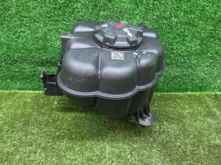 бачок расширительный, ориг. номер 17138477819, 8477819, BMW 5 G60/G61 2023-2026