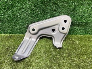 кронштейн крыла правый, ориг. номер 9621194, BMW 5 G60/G61 2023-2026