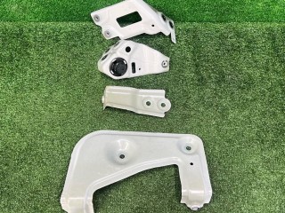 кронштейн крыла левый, ориг. номер 7418219, 7472595, 7418215, 7418217, BMW X5 G05 [рестайлинг] 2023-2026