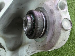 кулак задний правый, ориг. номер 1544038, 33301544038, BMW XM G09 2022-2026