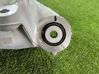 кулак задний левый, ориг. номер 1544037, 33301544037, BMW XM G09 2022-2026
