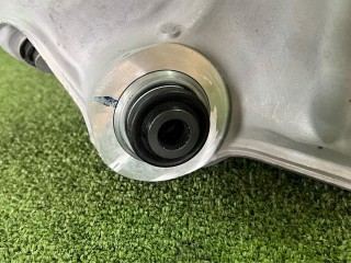 кулак задний левый, ориг. номер 1544037, 33301544037, BMW XM G09 2022-2026