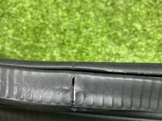уплотнитель двери передней правой, ориг. номер 9451250, BMW XM G09 2022-2026