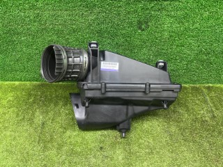 корпус воздушногo фильтра BMW XM G09 2022-2026, S68B44A, 4.4 л, 9845089