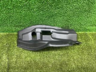 водосток крышки багажника левый BMW XM G09 2022-2026, 9451793
