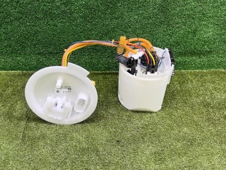насос топливный в бак BMW XM G09 2022-2026, S68B44A, 4.4 л, 5A3DF79