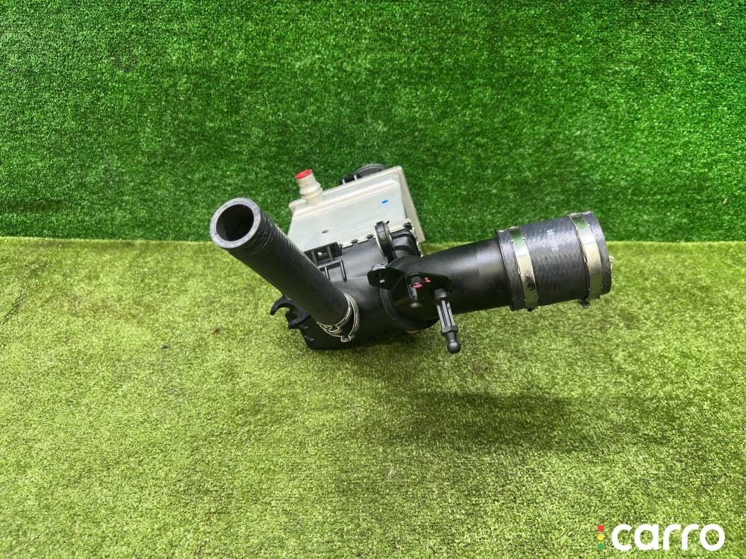 интеркулер BMW XM G09 2022-2026, S68B44A, 4.4 л, 17515A2C233, фото 8