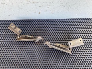 Петля капота, Ford Focus 2001-2005
