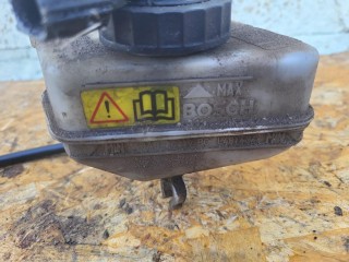 Бачок тормозной жидкости, Ford Focus 2001-2005