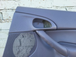 обшивка двери задней правой, Ford Focus 2001-2005