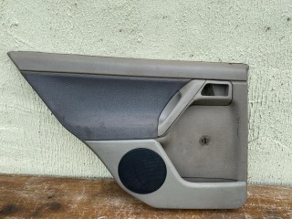 обшивка двери задней левой, Volkswagen Golf 3 1991-2000