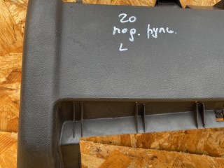 Накладка декоративная на торпедо левая нижняя, Volkswagen Golf 3 1991-2000