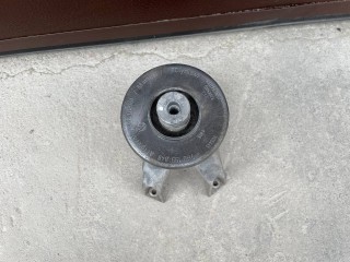 кронштейн двигателя, ориг. номер 7H0199849, Volkswagen Transporter T5 2002-2009