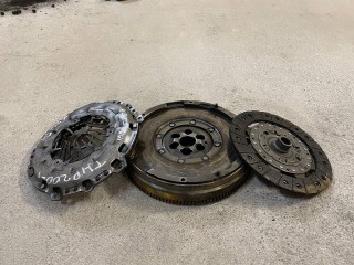 комплект сцепления, ориг. номер THP2001, 323089510, 123066910, Peugeot RCZ 2010-2012