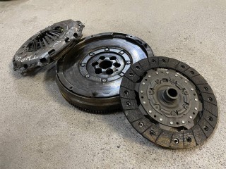 комплект сцепления, ориг. номер THP2001, 323089510, 123066910, Citroen DS4 2010-2015