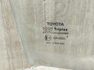 стекло двери передней правой, Toyota Carina E 1 поколение T190 1992-1998