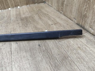 молдинг стекла двери передней правой, Toyota Carina E 1 поколение T190 1992-1998