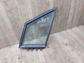 форточка двери передней левой, Toyota Corolla Verso 2 поколение AR10 2004-2007