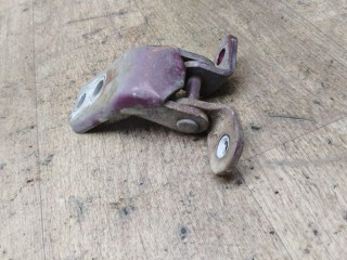 петля двери передней правой, Toyota Carina E 1 поколение T190 1992-1998