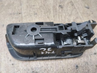 ручка внутренняя двери задней левой, ориг. номер 69206-0F010, Toyota Corolla Verso 2 поколение AR10 2004-2007