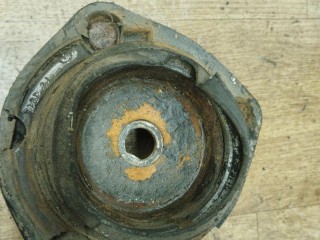 опора амортизатора верхняя (чашка), Toyota Carina E 1 поколение T190 1992-1998