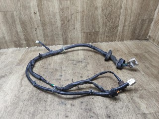 проводка двери задней правой, Nissan Maxima A33 1999-2006