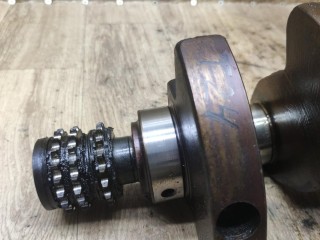 коленвал, ориг. номер R11205, Mercedes-Benz M W163 1997-2001