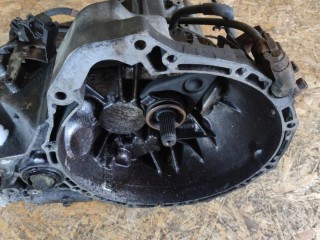 МКПП Nissan Almera Tino V10 2000-2003, YD1