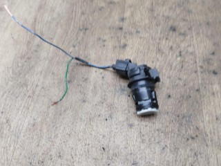 насос (моторчик) омывателя стекла Toyota Yaris 2 поколение XP90 2005-2009, левый руль, 8533060190