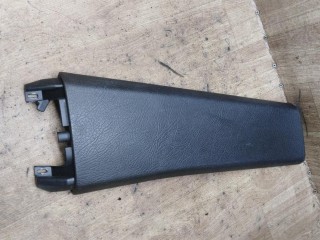 обшивка центральной стойки правая Audi 100 C4 1990-1994, левый руль, 4A0867244