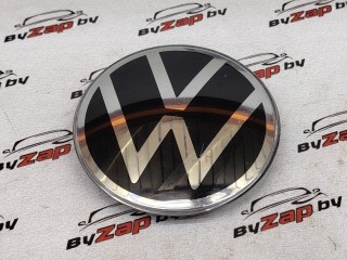 эмблема решетки радиатора, ориг. номер 5H0853601, Volkswagen Taos 1 поколение 2020-2024