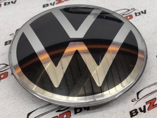 эмблема решетки радиатора, ориг. номер 5H0853601, Volkswagen Taos 1 поколение 2020-2024