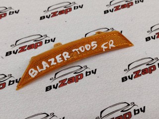 габаритный фонарь передний правый, ориг. номер 42716024, Chevrolet TrailBlazer 3 поколение 2019-2023