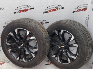 шина Chevrolet TrailBlazer 3 поколение 2019-2023