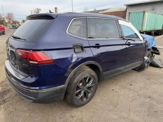 Volkswagen Tiguan 2 поколение [рестайлинг] 2023г. 2.0 л. - фото №3