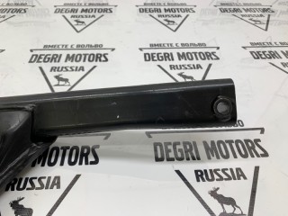 Распорка чашек, ориг. номер 30671357, Volvo XC70 SZ71 2004-2007